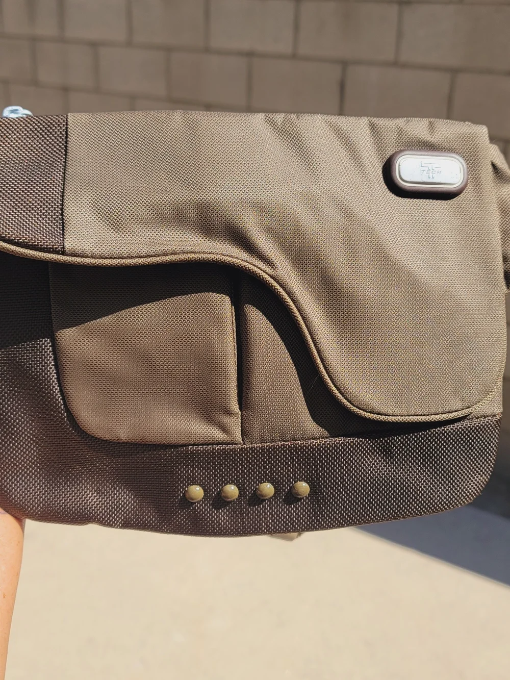 Tumi olive green